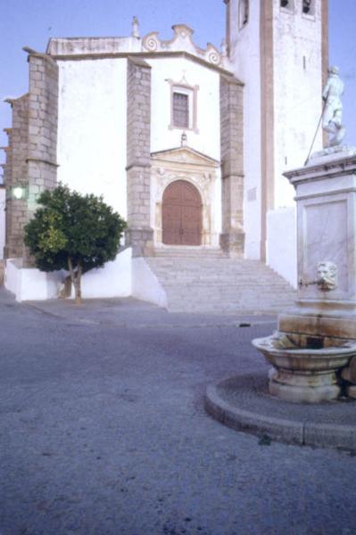 Igreja Matriz de Nossa Senhora da Assunção de Arronches