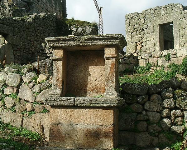 Castelos e Fortalezas