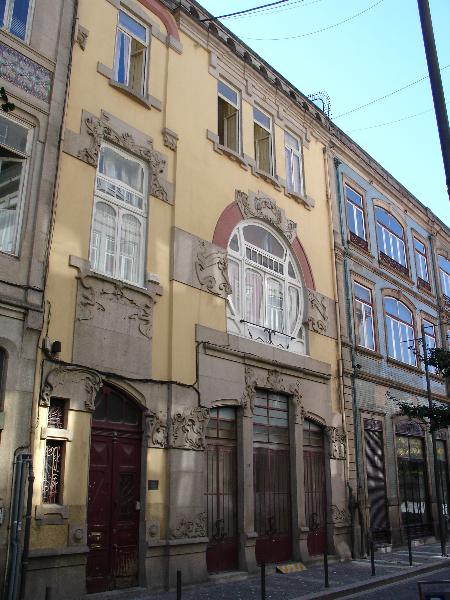 Prédio na Rua da Galeria de Paris, 28