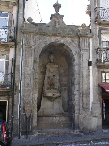 Chafariz da Rua das Taipas
