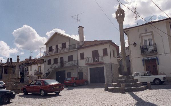 Pelourinho de Leomil