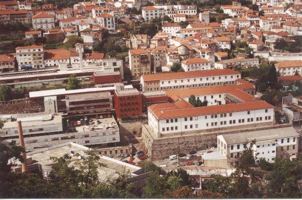 Conjunto de fornalhas e poços cilíndricos da antiga tinturaria da Real Fábrica de Panos da Covilhã