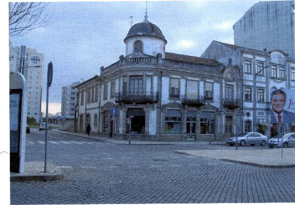 Edifício sito na Avenida Dr. Lourenço Peixinho,154-156, gaveto com a Rua do Engenheiro Oudinot, 7-11