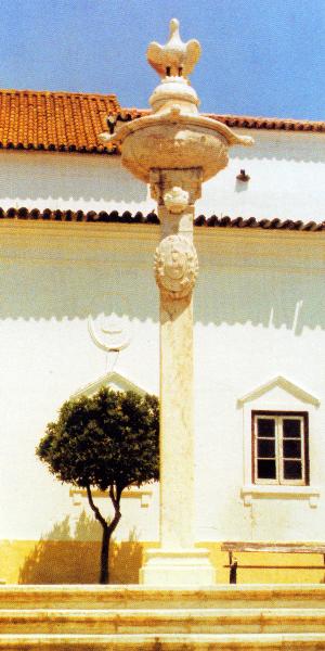 Pelourinho de Avis