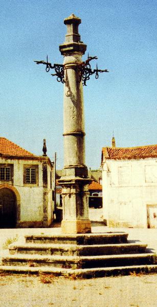 Pelourinho de Manique do Intendente