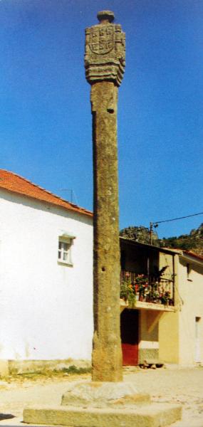 Pelourinho de Vilas Boas