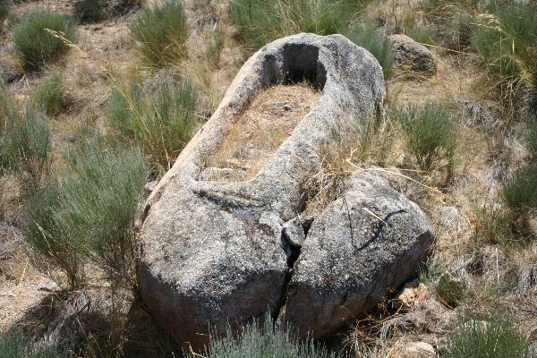 Sepulturas escavadas na rocha em Malpartida