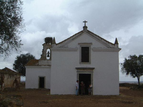 Igreja de São Miguel de Castro Verde, incluindo todo o seu recheio
