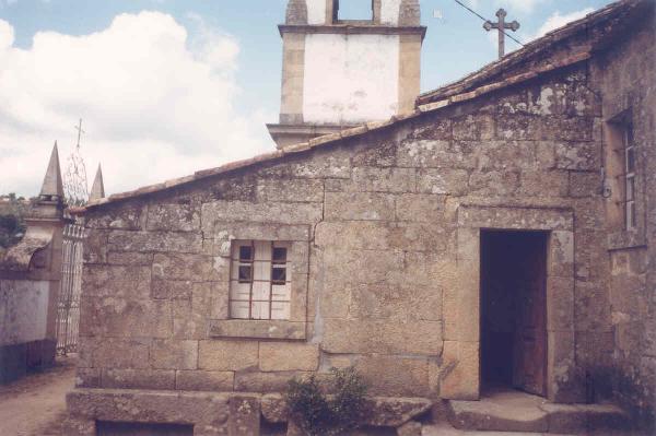 Igreja de São João Batista, paroquial de Souto de Lafões, incluindo o seu património integrado