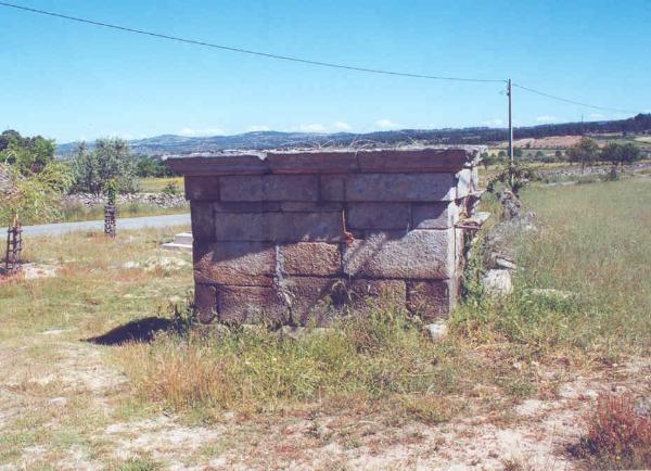 Fonte do Chão da Cruz