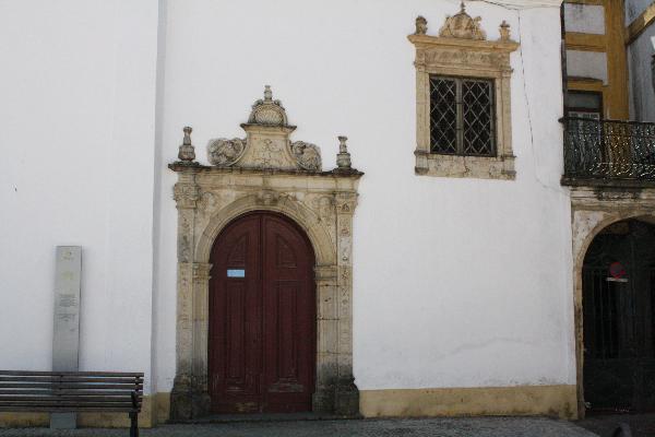 Parte do antigo convento de Santa Iria, compreendendo a igreja