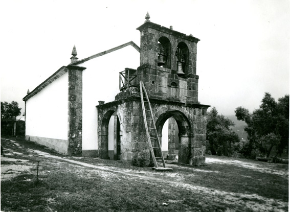 Igreja de São Miguel de Urrô