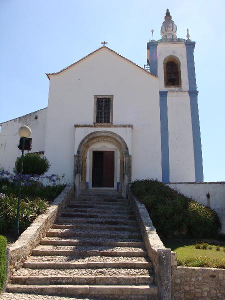 Trechos românicos da igreja de Santa Maria do Castelo
