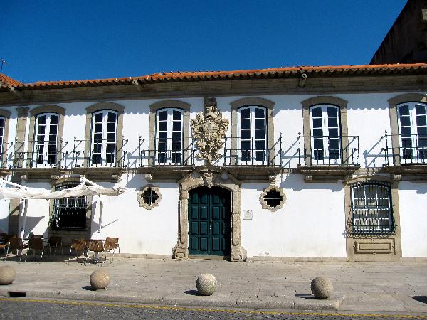 Casa de Submosteiro