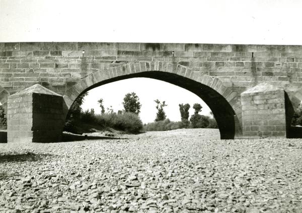 Ponte medieval da ribeira de Meimoa