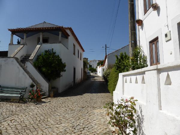 Casa Alpendrada