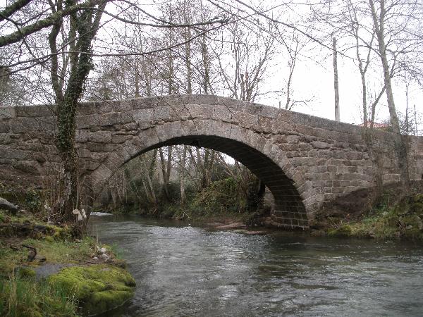 Ponte do rio Vade