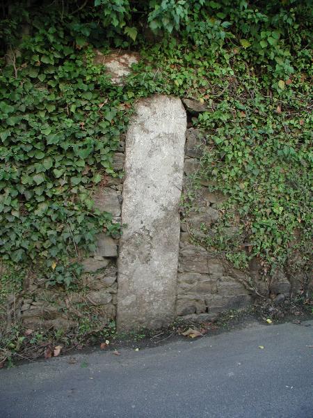 Marco granítico n.º 11