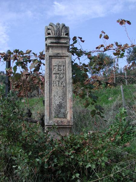 Marcos graníticos n.os 28 e 29
