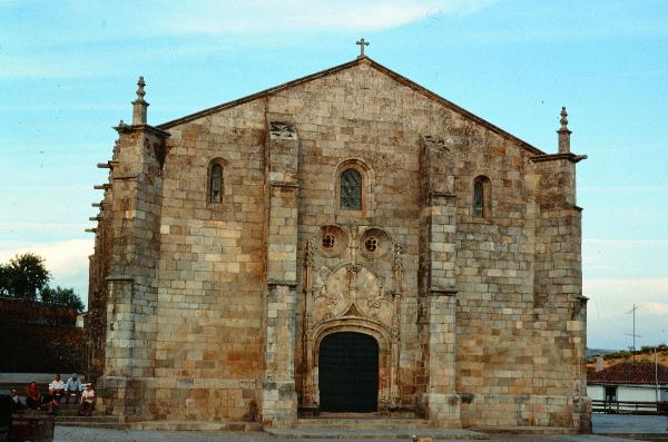 Igreja de Freixo de Espada a Cinta