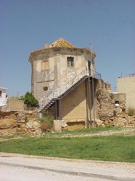 Celeiro na cerca do Convento de São Francisco