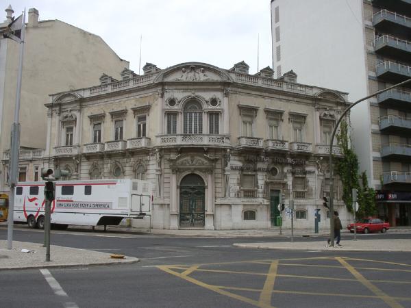 Imóvel sito na Praça do Duque de Saldanha, 28 a 30, e na Avenida da República, 1 e 1-A