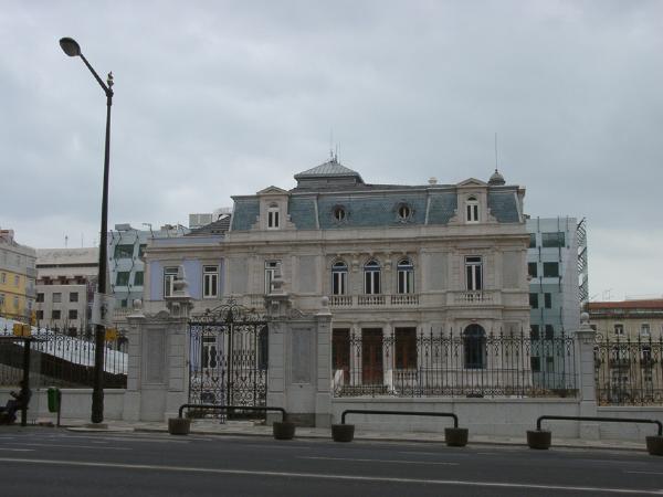 Palácio Sotto Mayor, seus anexos e logradouro envolvente