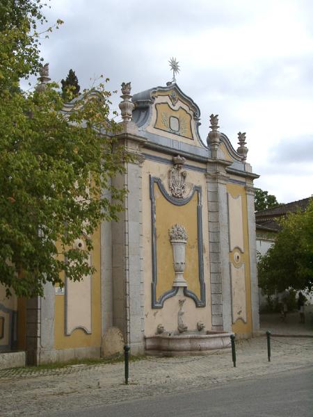 Fontanário em Vila Nogueira de Azeitão
