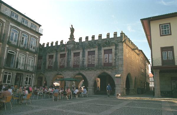 Paços municipais de Guimarães