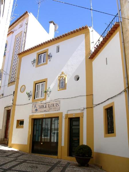 Casa na Rua do Arcediago, 4 e 6
