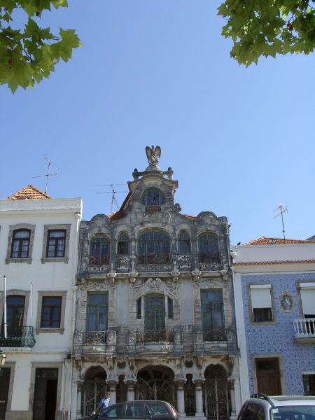 Edifício Arte Nova, também denominado «Casa do Major Pessoa»