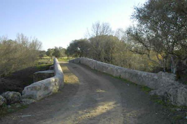 Ponte antiga de São Brás do Regedouro