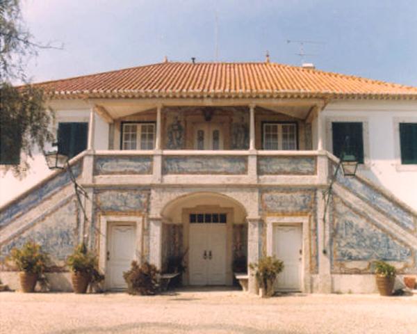 Quinta do Barão (conjunto constituído pelo solar, jardins e adega)